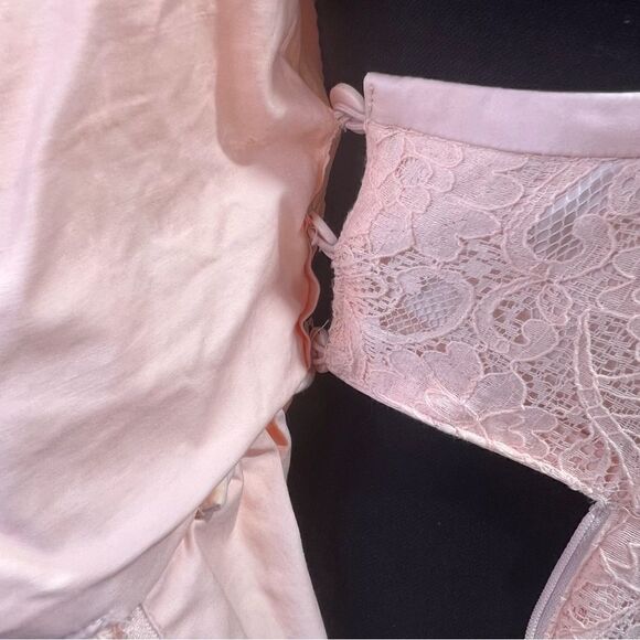 H&M Conscious Collection Lace Overlay Dress 10 - Picture 12 of 13